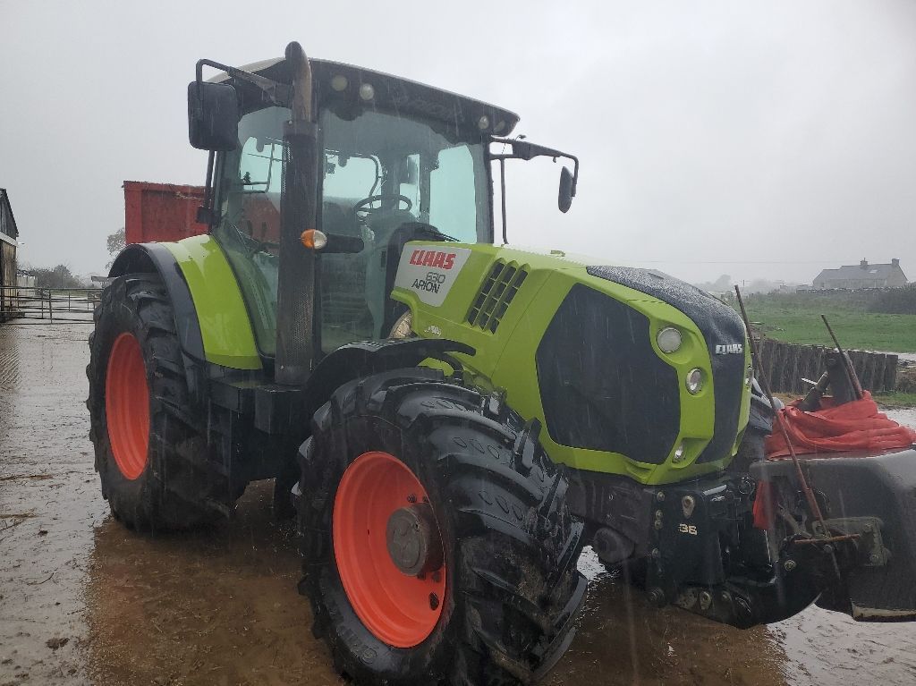 E-FARM: Claas Arion 630 - Traktor - id FTQHHEJ - 39.000 € - Baujahr: 2014 - Abgelesene Motorstunden: 6.377,Motorleistung (PS): 165,Frankreich