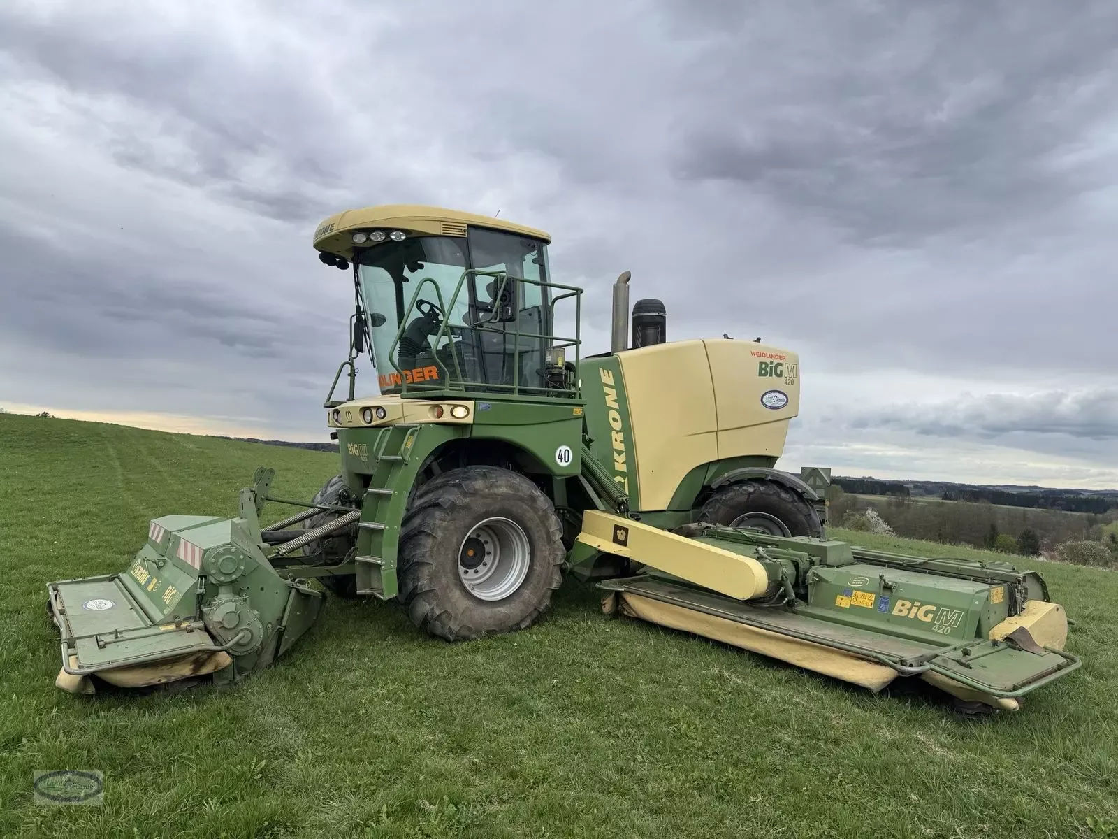 E-FARM: Krone Big M 420 CV - Mower - id NKJVY5F - €122,990 - Year of construction: 2016 - Engine hours: 2,564,Austria
