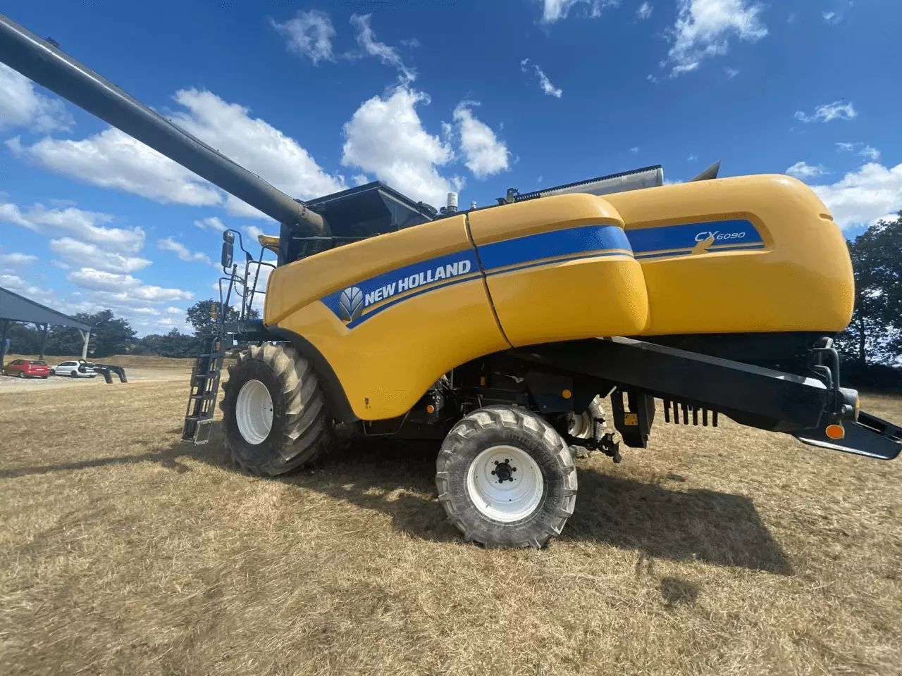E-FARM: New Holland CX 6090 Elevation - Moissoneuse-batteuse - id ZFR3QBK - 135 000 € - Année: 2014 - France