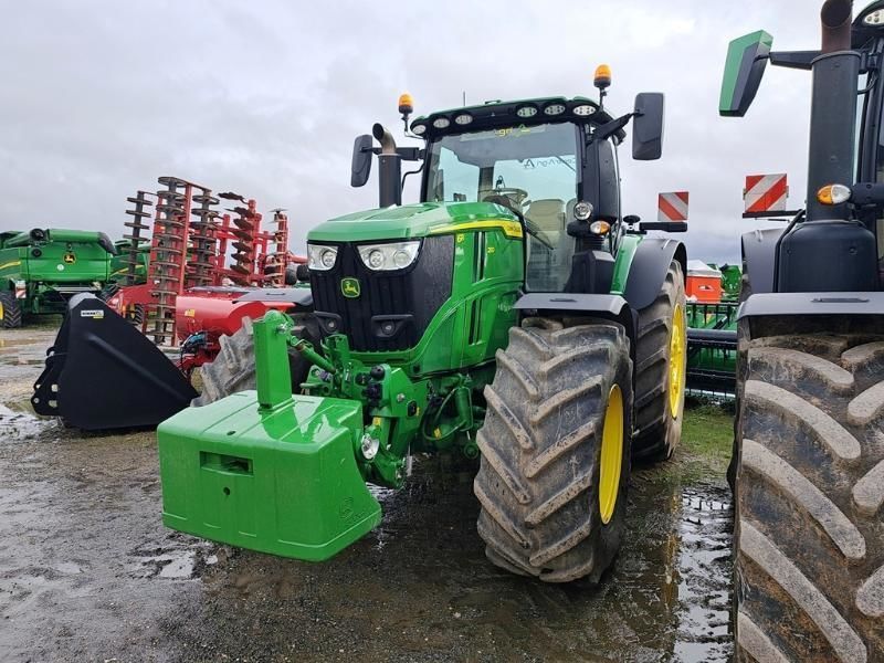 John Deere 6R 250 Traktor