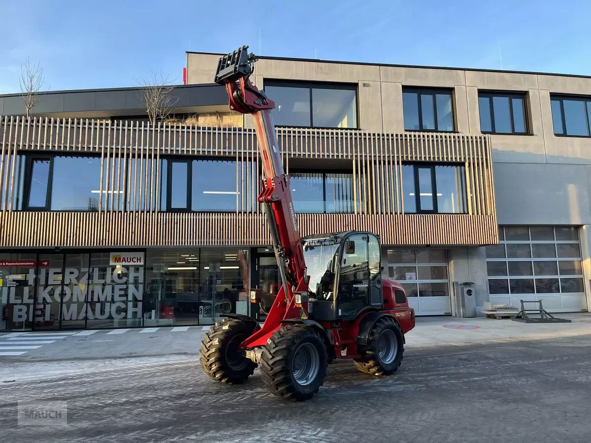 E-FARM: Weidemann 3070cx80 teleradlader 3100h, 30km/h 100l hydr. - šarnyrinis krautuvas - id DNDAX2L - 61 504 € - Gamybos metai: 2014 - Variklio darbo valandos: 3 100,Variklio galia (AG): 75,Austrija