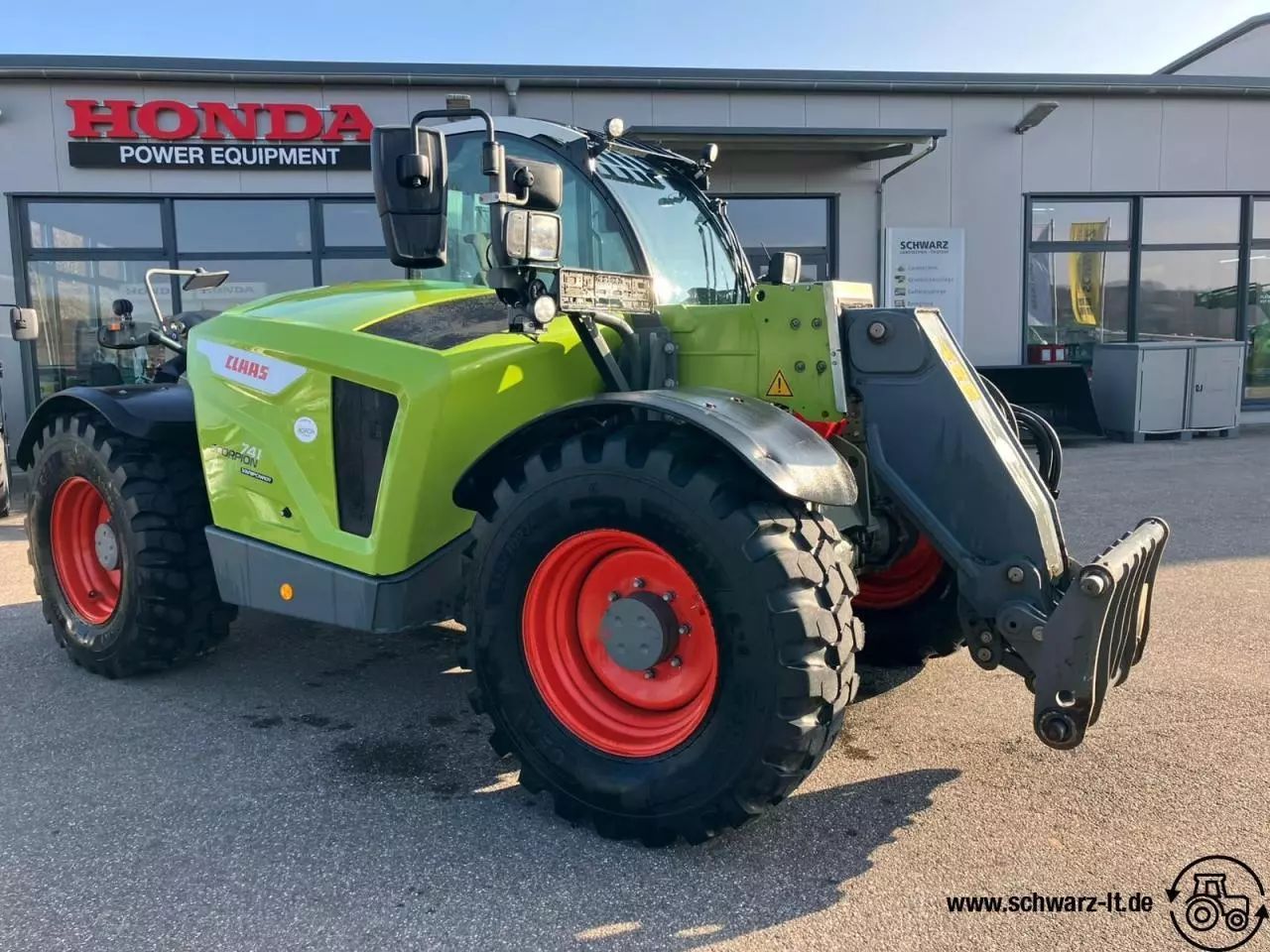 Claas Scorpion 741 Telehandler €64,900
