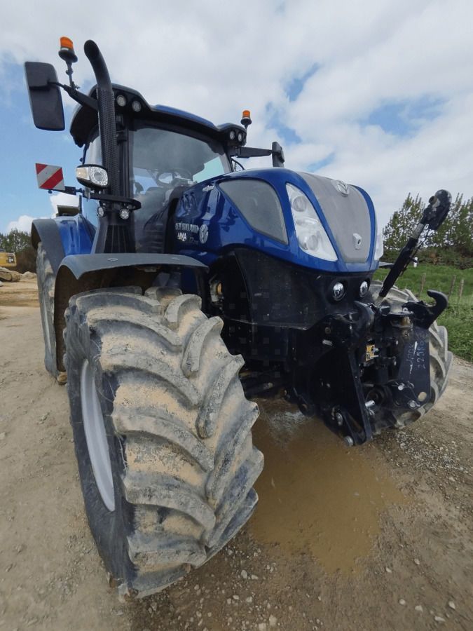 New Holland T7.245 AC Traktor 153.000 €