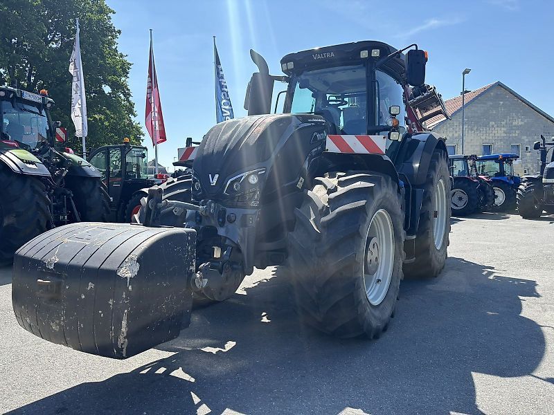 E-FARM: Valtra S394 - Traktor - id ZRWJHJS - 124.900 € - Baujahr: 2020 - Abgelesene Motorstunden: 3.744,Motorleistung (PS): 405,Österreich