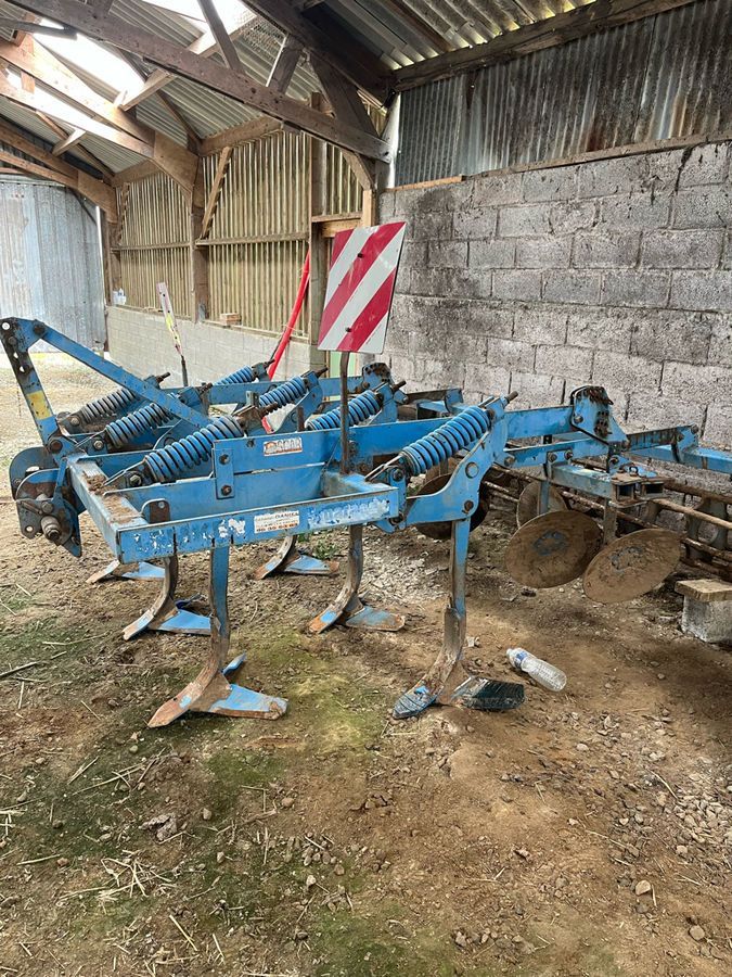 E-FARM: Lemken smaragd - Cultivator - id 3M9WHW6 - €4,700 - Year of construction: 2005 - France