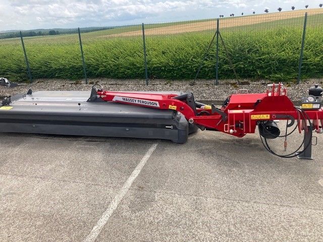 E-FARM: Massey Ferguson faucheuse massey ferguson dm 467 tlv - Faucheuse - id YB4BXSP - 12 300 € - Année: 2023 - France