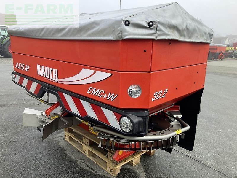 Rauch axis m 30.2 emc+w isobus pro Fertiliser spreader €16,500