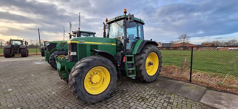 John Deere 7710 Tracteur 38 500 €