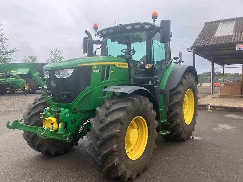 E-FARM: John Deere 6R 195 - Tractor - id J11ZBCI - €158,997 - Year of construction: 2024 - Engine hours: 1,465,Engine power (HP): 195,United Kingdom