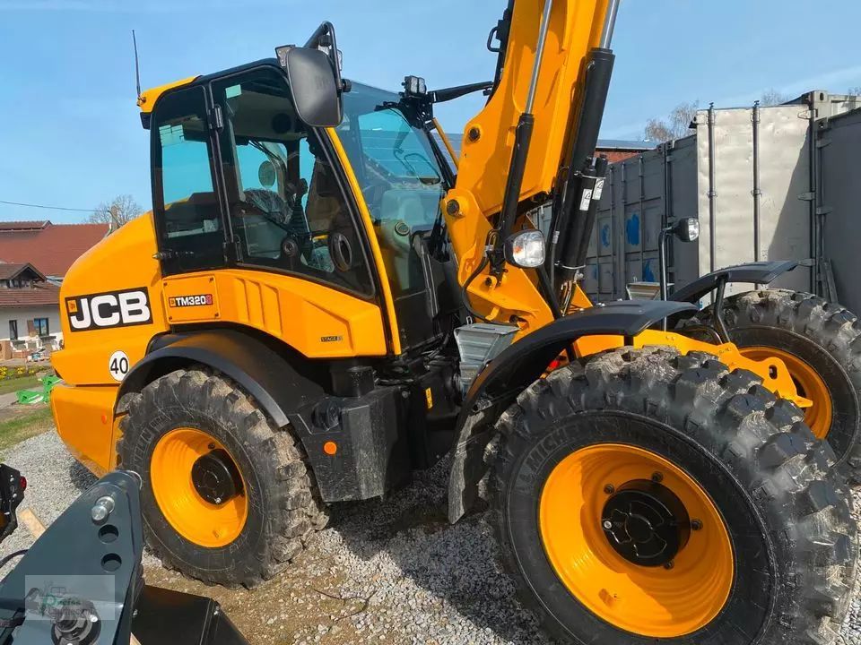 E-FARM: JCB tm320s - Teleskoplader - id GUAECNN - Motorleistung (PS): 150 - Deutschland