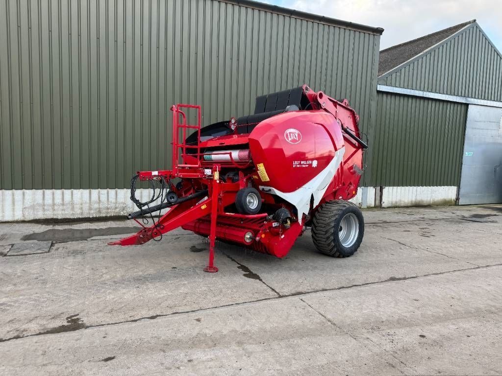 E-FARM: Welger rp 180 v round baler - Presă de balotat - id TH6SEVZ - 18.653 EUR - Anul: 2018 - Numărul total de baloți produși: 30.562,Regatul Unit