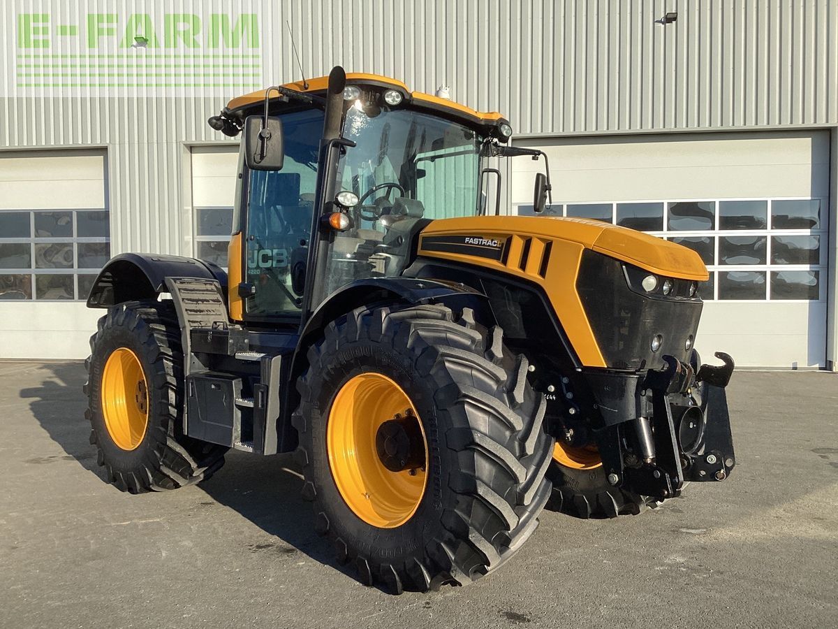 JCB Fastrac 4220 Traktor 103.000 €