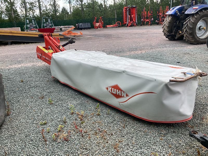 E-FARM: Kuhn gmd800 g11 - Mower - id VY717QG - Year of construction: 2011 - United Kingdom