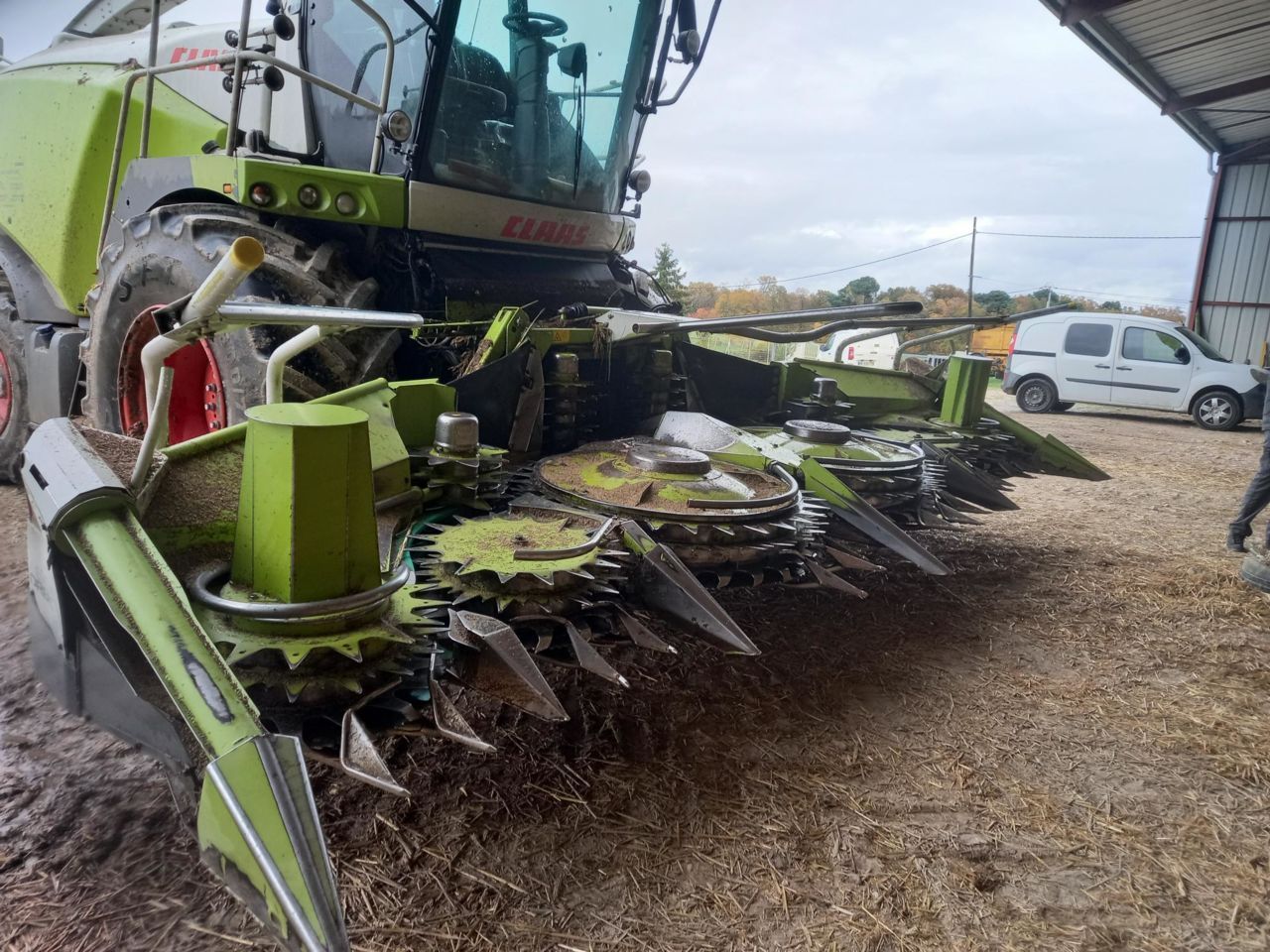E-FARM: Claas Orbis 600 SD - Barra - id USM8WTU - 28.000 € - Anno di costruzione: 2017 - Francia