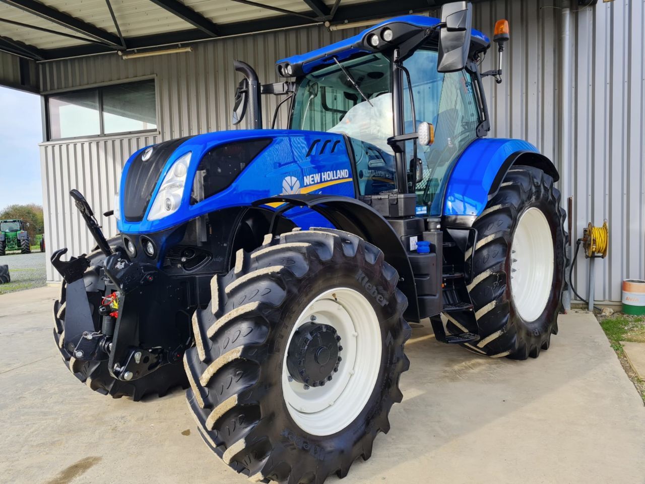 New Holland T7.195 S Traktor 99 500 €
