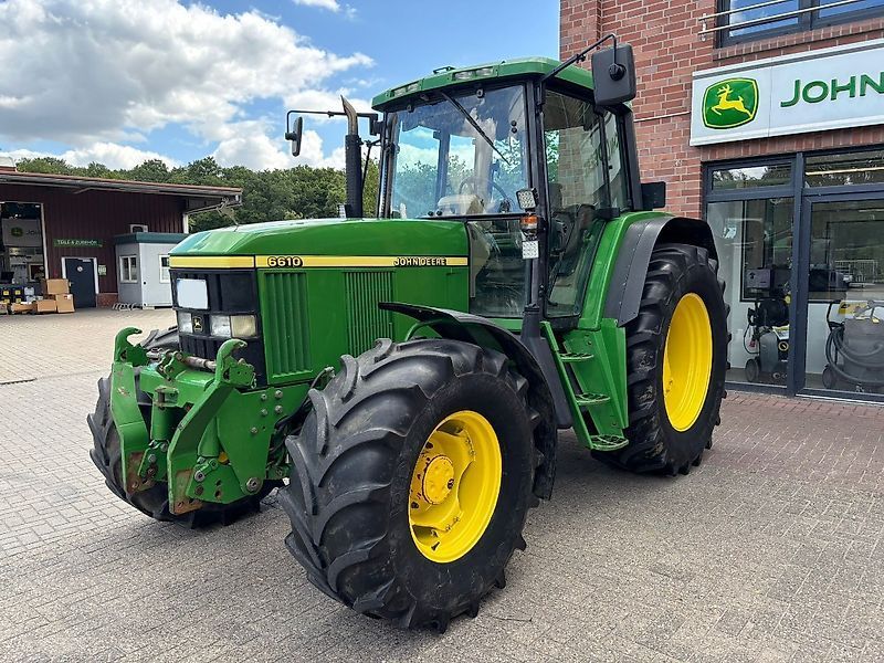 E-FARM: John Deere 6610 - Tractor - id LZTG6SK - 27.500 € - Año: 1998 - Horas: 10.600,Potencia del motor: 114,Alemania