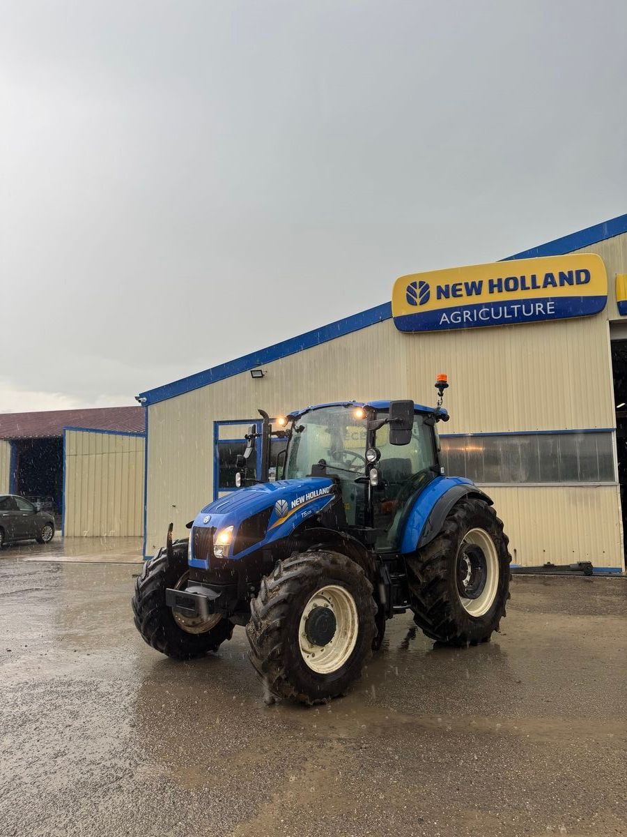 E-FARM: New Holland T5.105 - Tracteur - id QHDNIVL - 47 000 € - Année: 2021 - Lecture du nombre d'heure: 2 500,Puissance du moteur (chevaux): 105,France