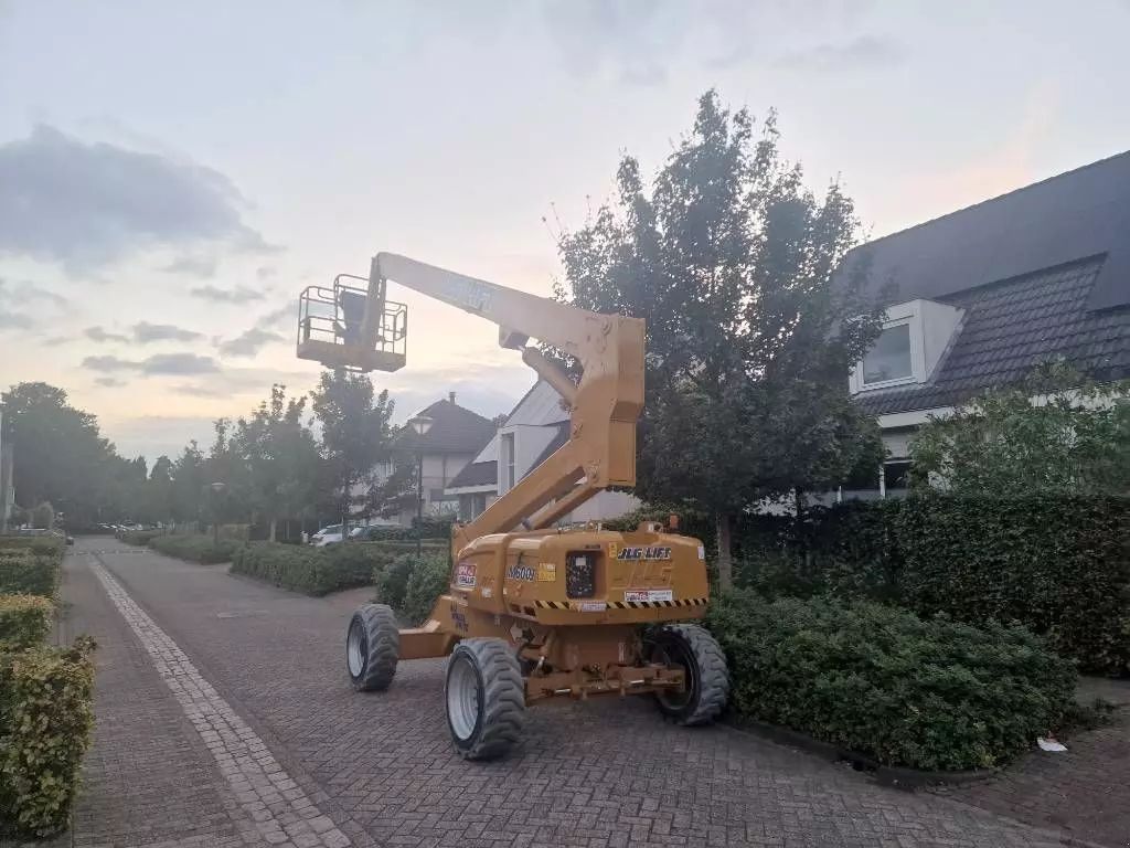 JLG m600j hoogwerker hybride e600 knikarmhoogwerker Podest Samobieżny 26 900 €