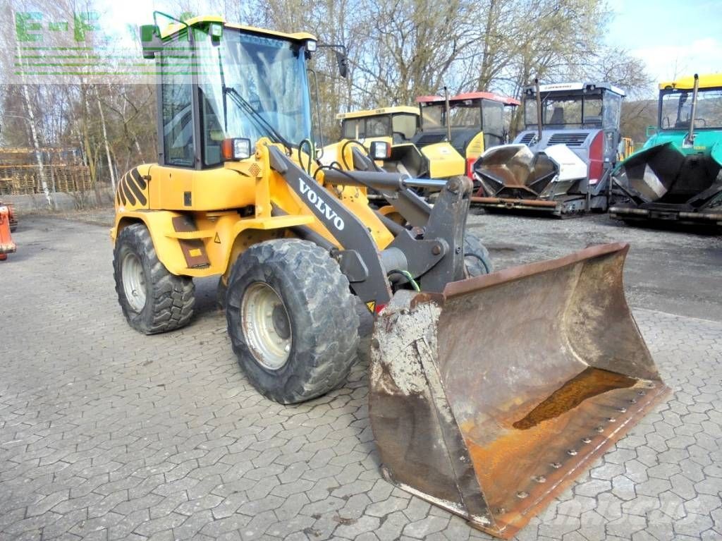 VOLVO l 30 b Gummiged 20.000 €