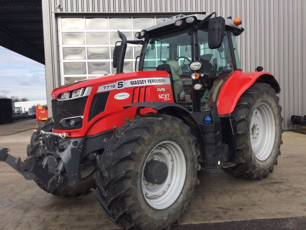 E-FARM: Massey Ferguson 7719S Exclusive - Tractor - id WG77ABW - €110,000 - Year of construction: 2021 - Engine hours: 2,050,Engine power (HP): 190,France