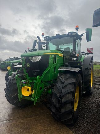John Deere 6R 175 Tractor €141,351
