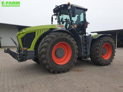E-FARM: Claas Xerion 4200 TRAC VC - Traktor - id GFN7TCF - 309.000 € - Baujahr: 2023 - Abgelesene Motorstunden: 1.350,Motorleistung (PS): 458,Deutschland