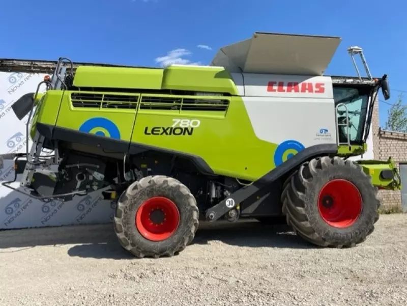 E-FARM: Claas Lexion 780 - Cosechadora - id XJAU7QZ - 279.561 € - Año: 2017 - Potencia del motor: 626,Dinamarca