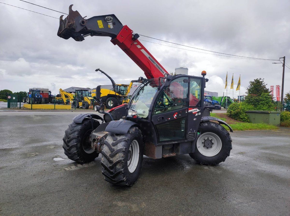 E-FARM: Massey Ferguson th 6534 - Ładowacz teleskopowy - id ZITESE9 - 48 000 € - Rok produkcji: 2018 - Motogodziny: 2970,Francja