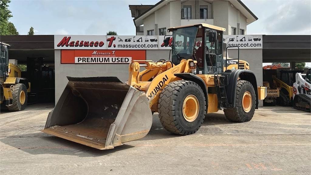 E-FARM: HYUNDAI hl760-9a - Ładowarka kołowa - id RS3PZLR - 73 000 € - Rok produkcji: 2014 - Motogodziny: 4190,Włochy