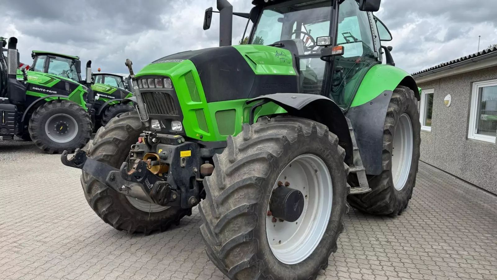 Deutz-Fahr Agrotron TTV630 Tractor €39,505