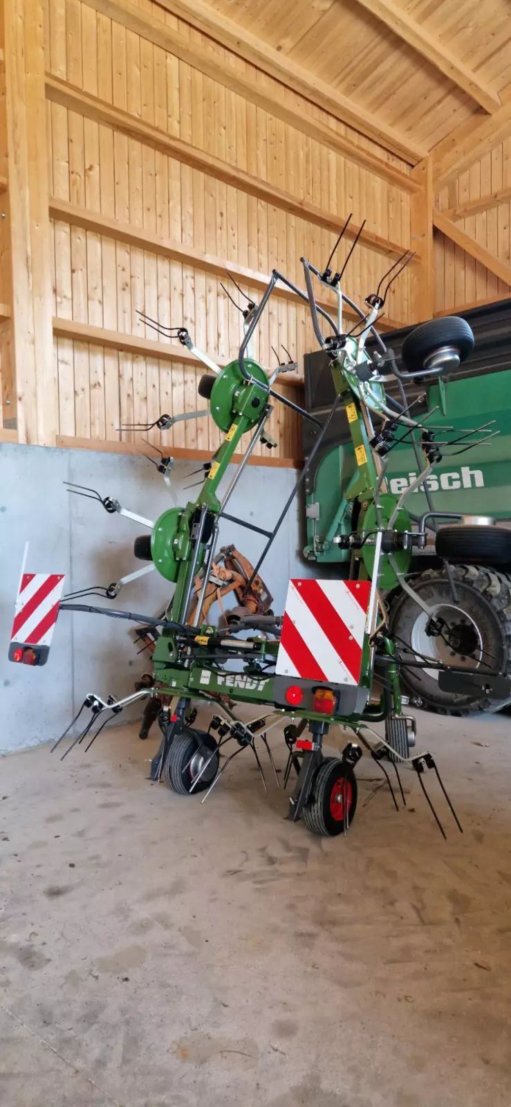 Fendt Twister 6606 DN Karuzelowy przetrząsacz do siana 8550 €