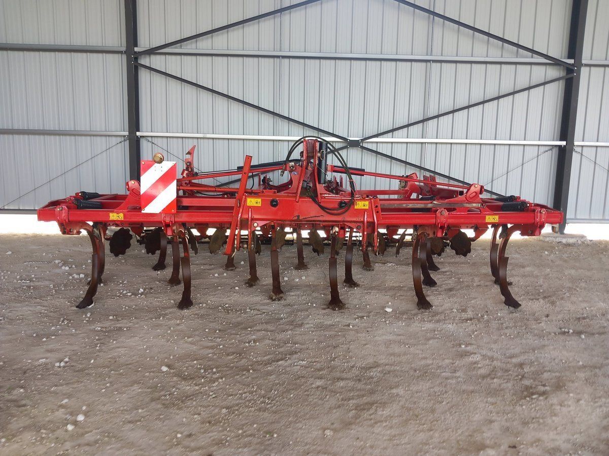 E-FARM: Vicon rau tinetiller - Cultivateur - id TDZPCYR - 15 000 € - Année: 2013 - France