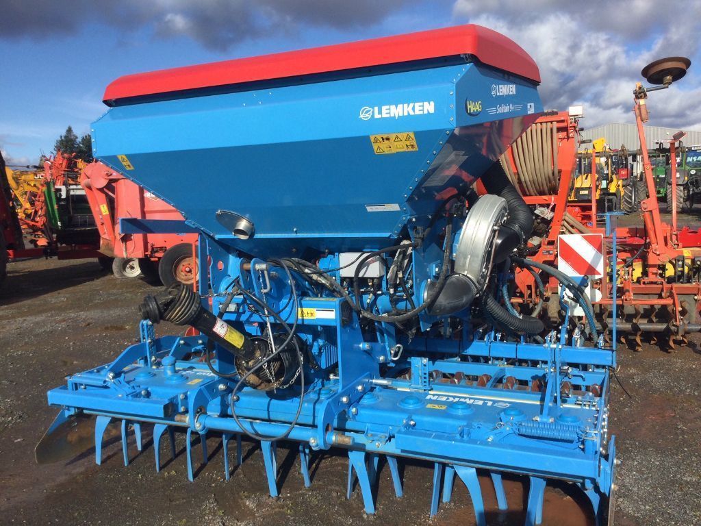 Lemken Zirkon 12/300 Combinație de semănatoare 47.000 EUR