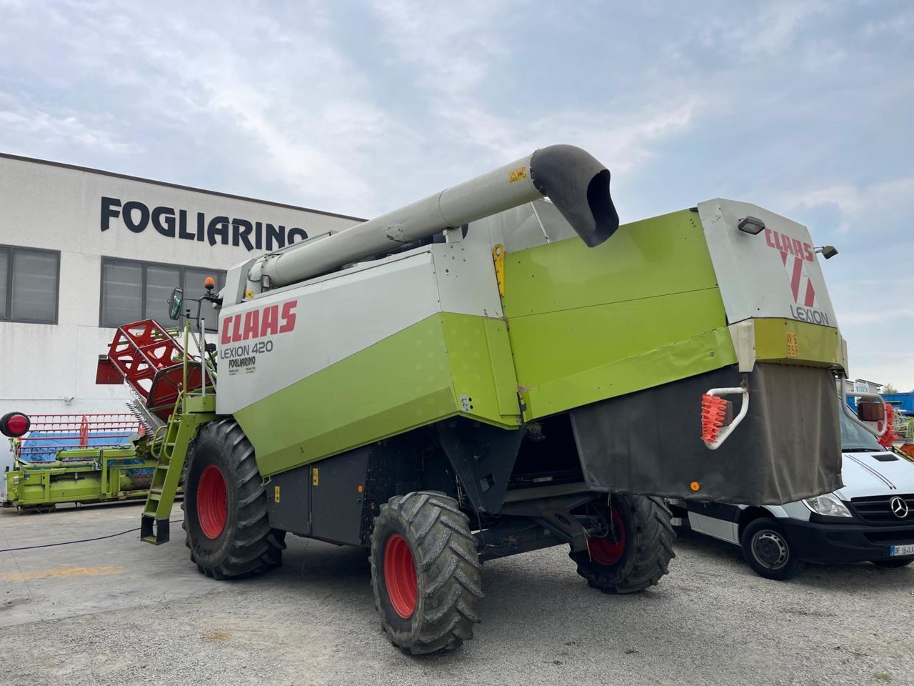 E-FARM: Claas Lexion 420 - Cosechadora - id RIQQSYC - Año: 2002 - Horas: 4500,Italia
