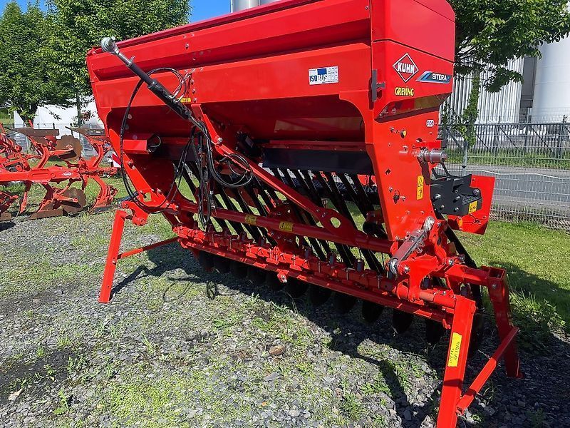 Kuhn Sitera 320D-24 E Půdní vrták 17 990 €