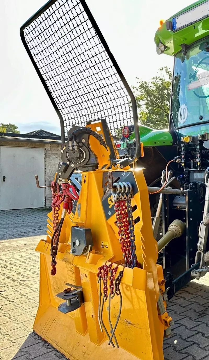 E-FARM: UNIFOREST 55hpro - Équipement forestier - id CSWHW8U - 5 800 € - Année: 2020 - Allemagne