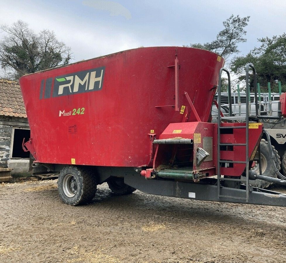 E-FARM: RMH melangeuse mixell 242 - Mélangeurs d'alimentation - id CEI4NZJ - 29 000 € - Année: 2020 - France