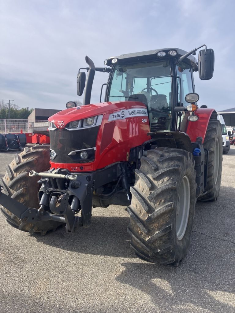 Massey Ferguson 7716 S Traktorius 70 000 €