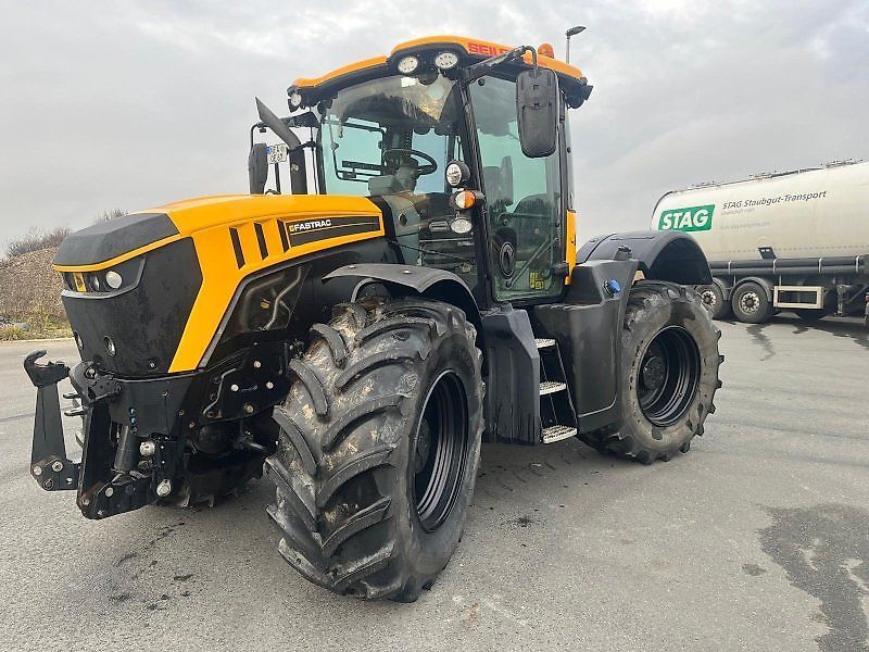 JCB Fastrac 4220 Traktor 95.000 €