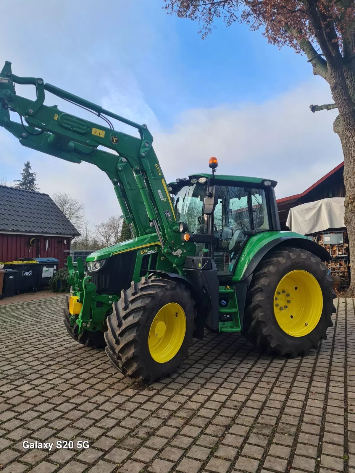 John Deere 6M 125 Traktor 145.750 €