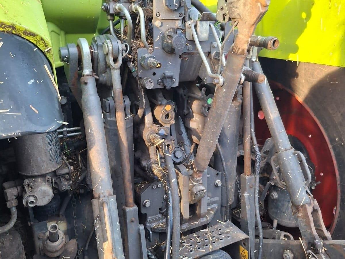 Claas Arion 630 Tractor €78,919