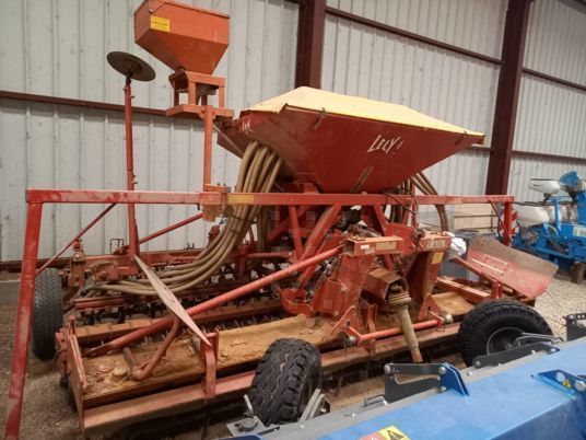 E-FARM: Lely lely - Semoir - id DTL6DYU - 3 500 € - Année: 1990 - France