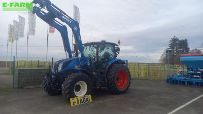 E-FARM: New Holland T6.145 - Tractor - id VSVXRUL - €58,000 - Year of construction: 2020 - Engine hours: 4,000,Engine power (HP): 116,France