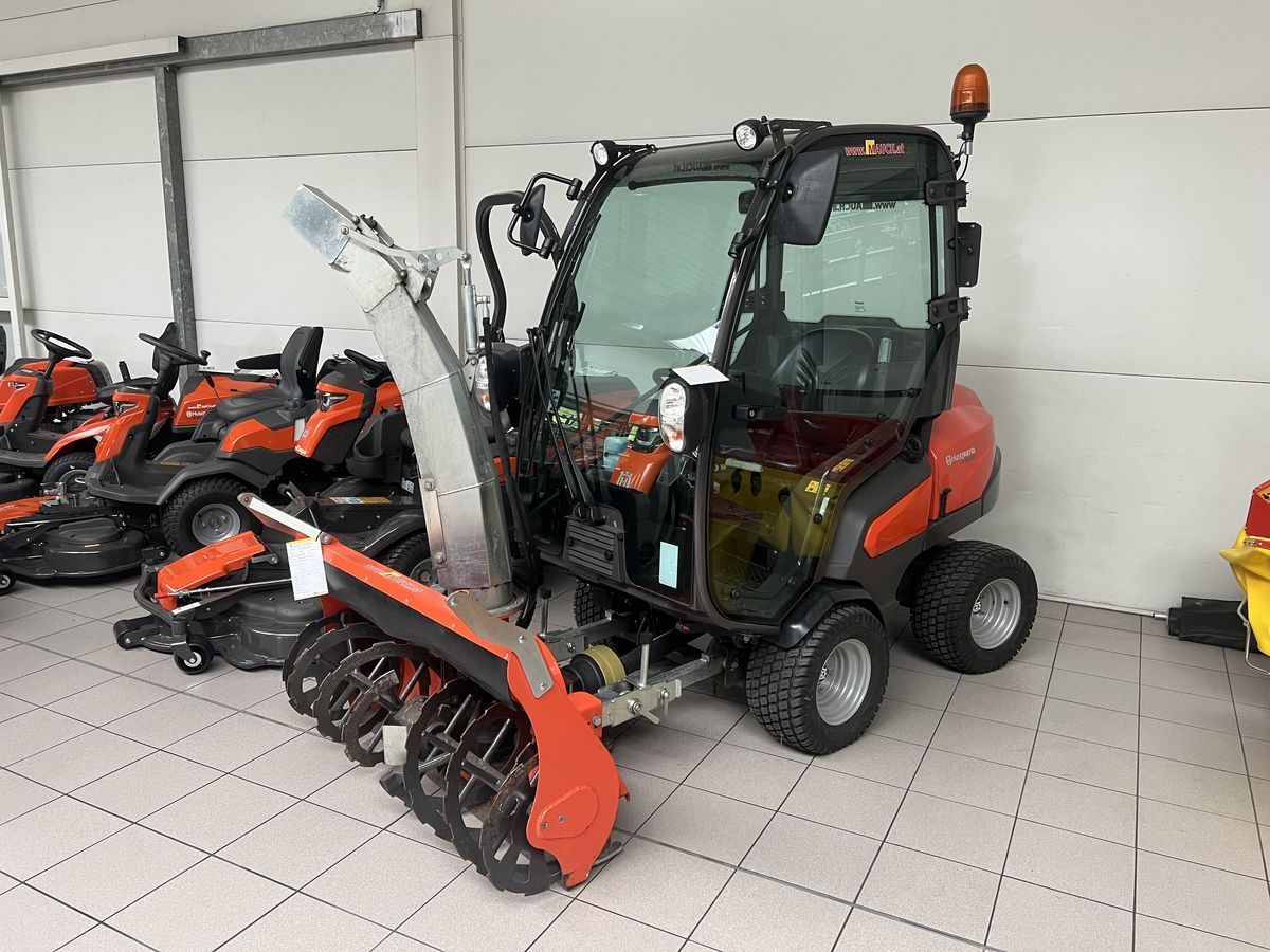 E-FARM: Husqvarna rider p 525dx - Tractor - id LRLRVD6 - €25,664 - Engine power (HP): 24 - Austria
