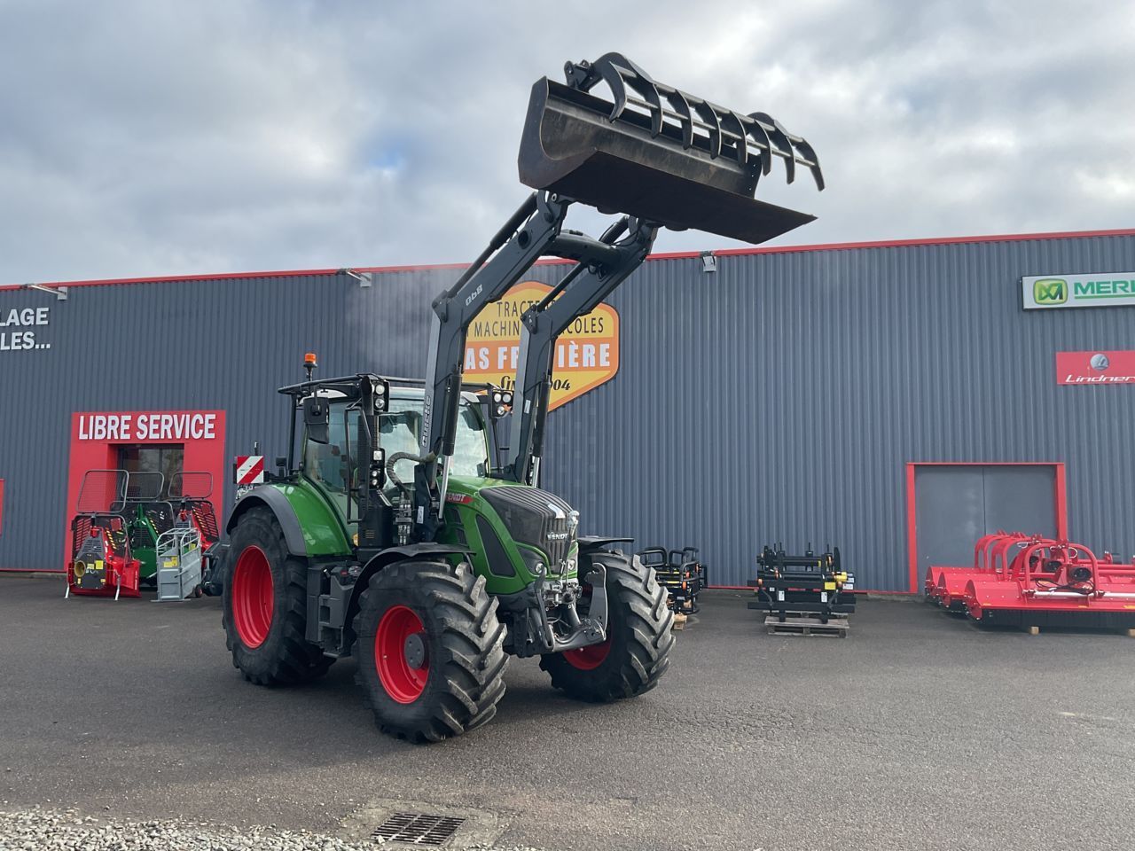 Fendt 720 Vario Power Tractor €131,500