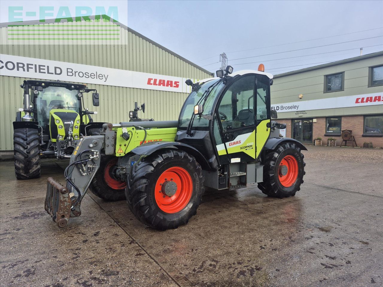 Claas SCORPION 1033 Ładowacz teleskopowy 65 819 €