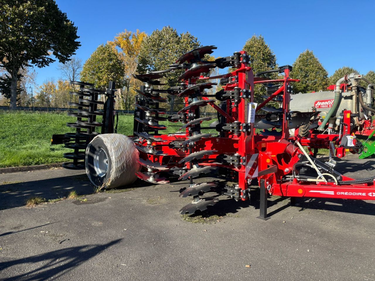 GREGOIRE BESSON occitan t 60 Cultivateur 42 500 €