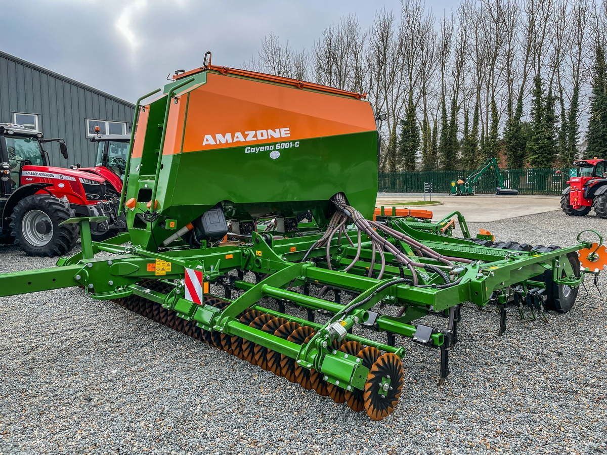E-FARM: Amazone Cayena 6001 C - Cultivator - id WSCFDD4 - €110,137 - Year of construction: 2023 - United Kingdom