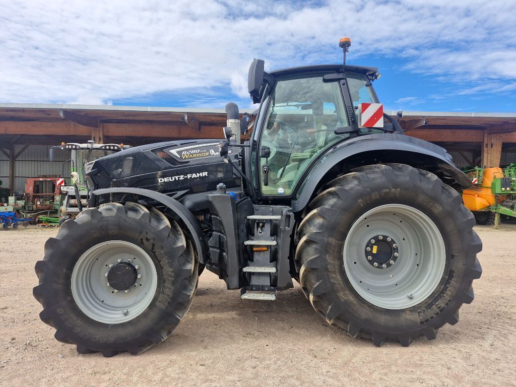 E-FARM: Deutz-Fahr 8280 Agrotron TTV - Tractor - id LUMMBQY - €138,000 - Year of construction: 2022 - Engine hours: 1,850,Engine power (HP): 285,France