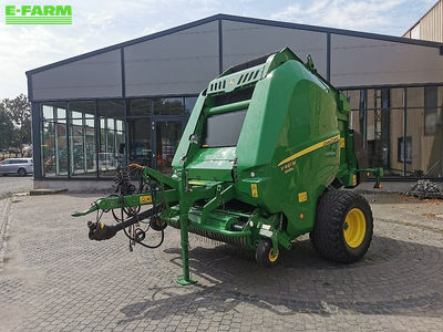 E-FARM: John Deere V461M - Πρέσσα - id 7WVI6H7 - 35.380 € - Χρονία: 2018 - Γερμανία